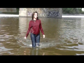 pavlina in river